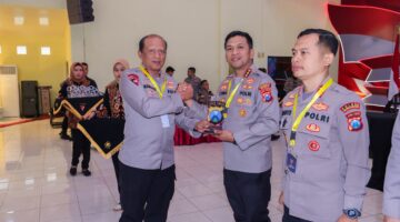 Sukses Selesaikan Sejumlah Perkara Tindak Pidana Polresta Sidoarjo Raih Penghargaan dari Kapolda Jatim*