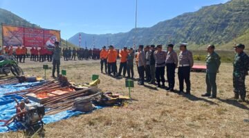 Polres Probolinggo Bersama Balai Besar TNBTS Gelar Apel Siaga Antisipasi Karhutla di Musim Kemarau*