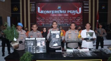 Operasi Tumpas Narkoba Polres Blitar Kota Amankan 9 Tersangka 1 Diantaranya Pemilik Lahan Ganja*